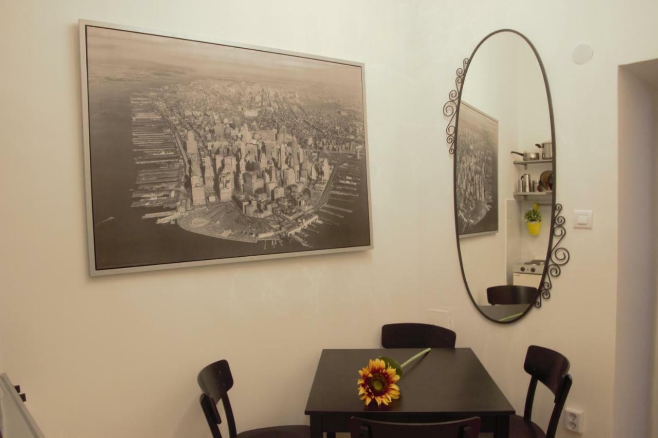 Abc Apartment Budapest Exteriör bild